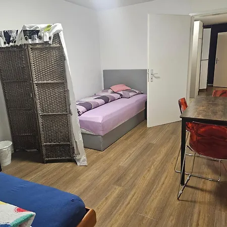 Claudia בית נופש *