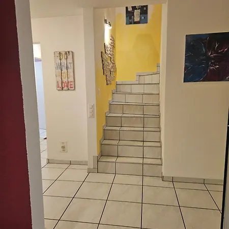 Claudia Сasa de vacaciones Leuzigen